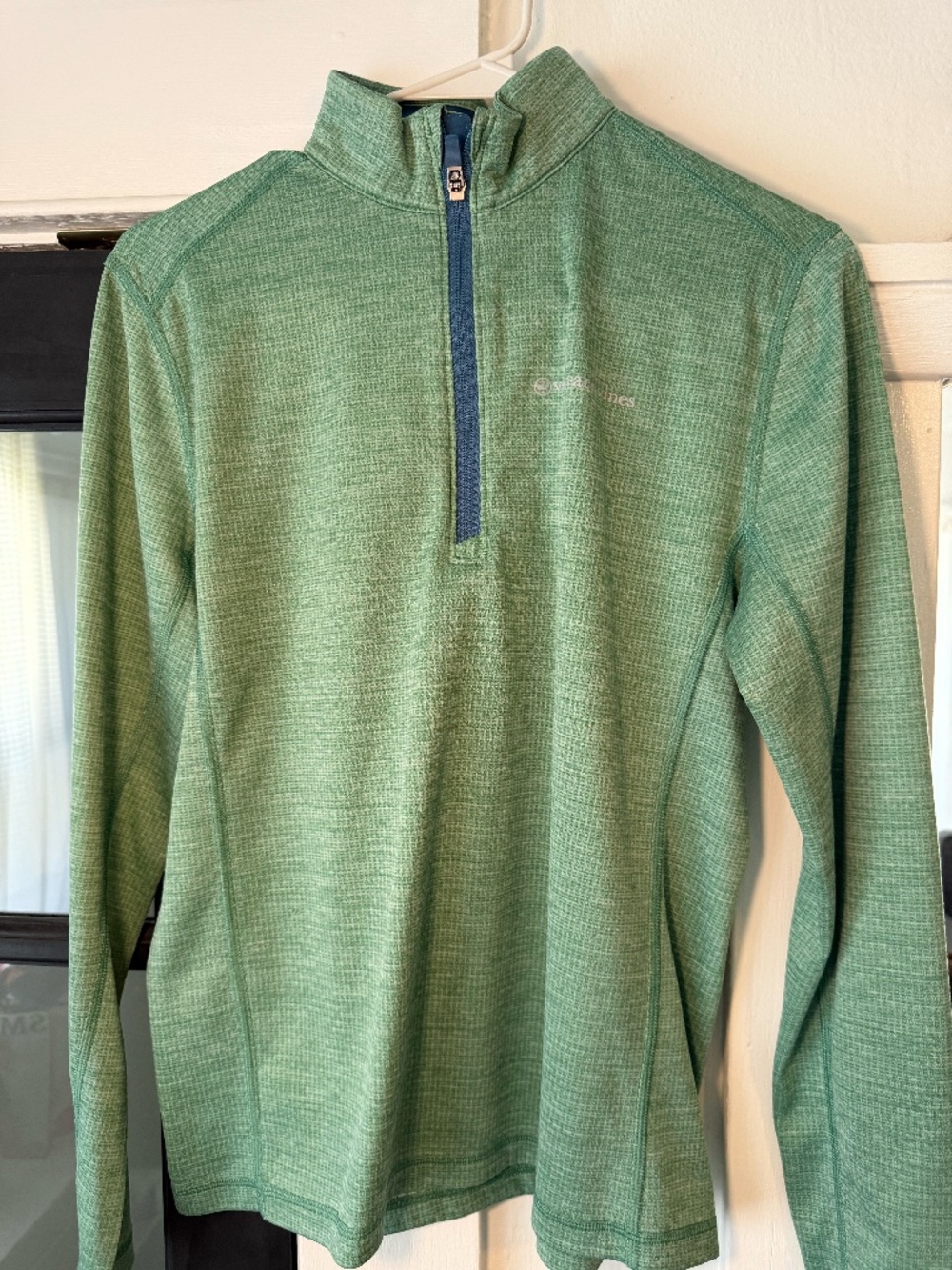 Vineyard Vines Quarter Zip (Youth XL)